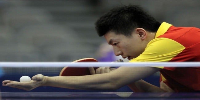 Topspin serve By Ma Long The best Ping Pong player in the world