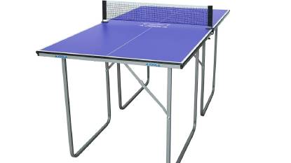 Joola mittelgroßer Tischtennis Tisch - Platzsparendes Design ideal für Wohnungen - Beinhaltet die Netto -Set - keine Baugruppe erforderlich