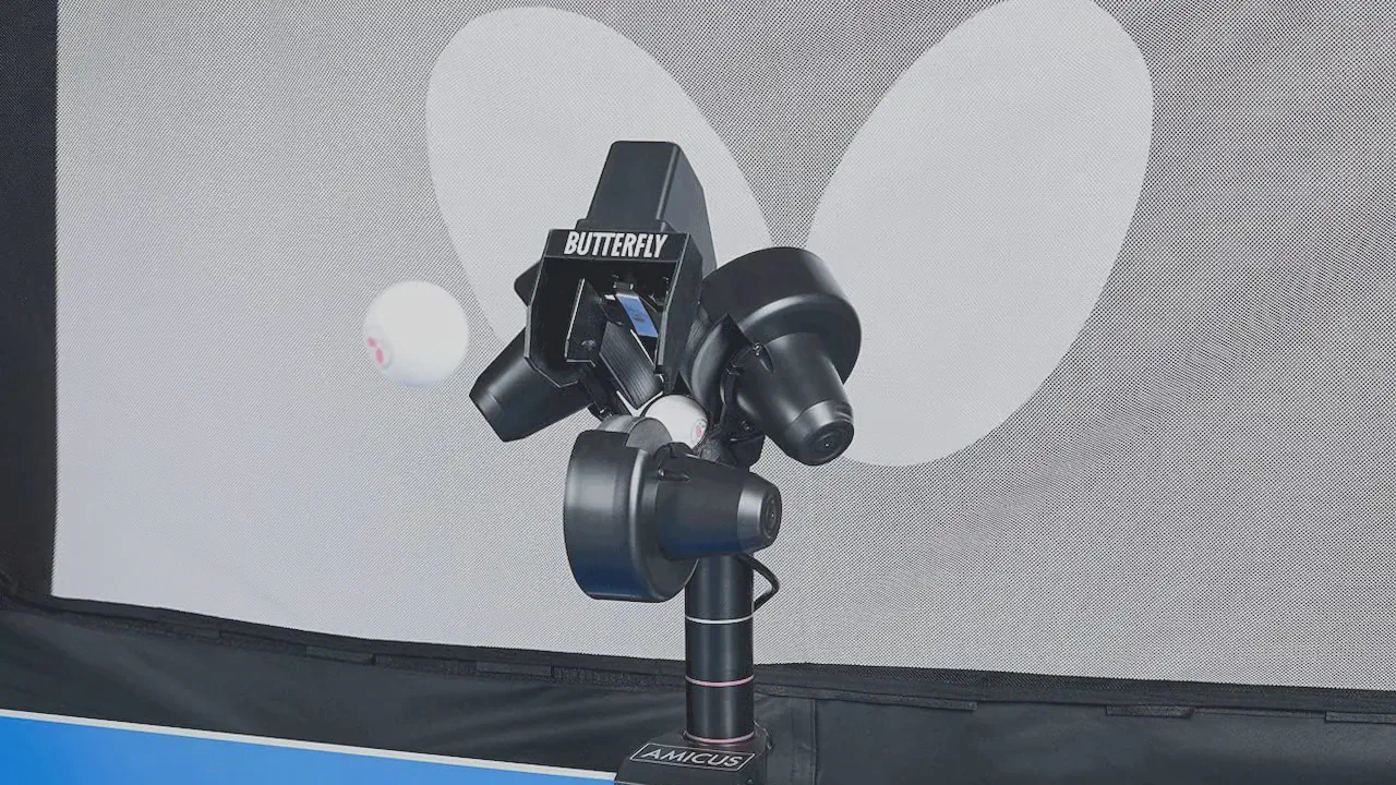 Butterfly Amicus Start Table Tennis Robot with accessories